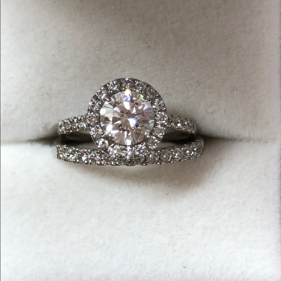 Jewelry - 1.00 Carat Diamond Engagement Ring